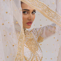 AMEERAH – IVORY & GOLD
