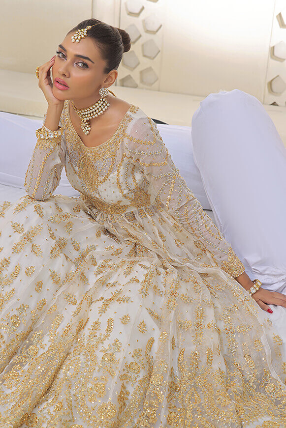 AMEERAH – IVORY & GOLD