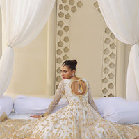 AMEERAH – IVORY & GOLD