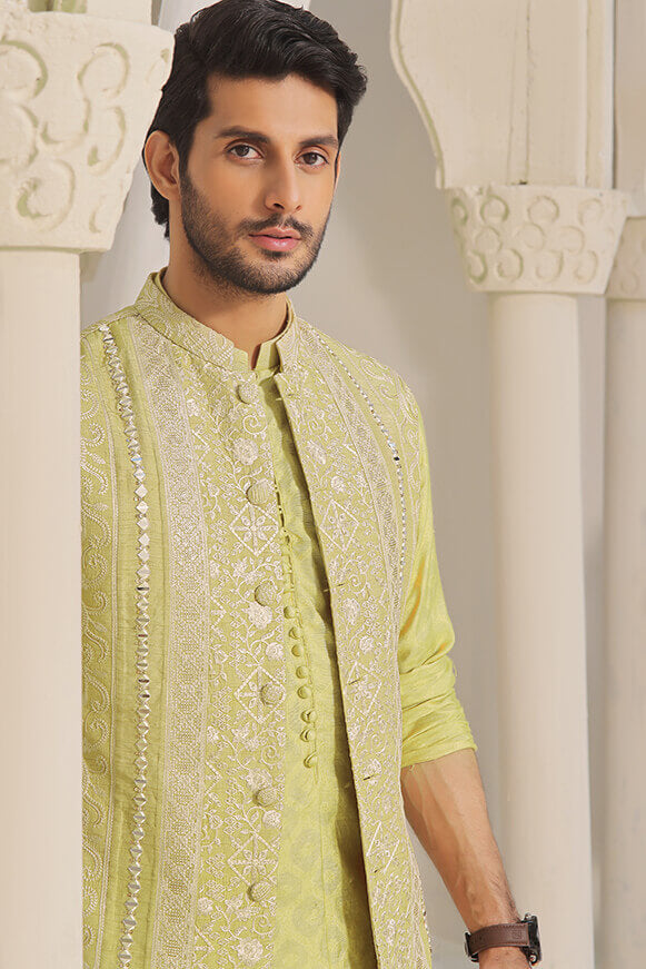 EMRE – DHANI OUTFIT WITH SHAWL
