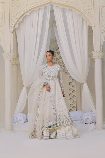 SELENE – IVORY WITH SILVER