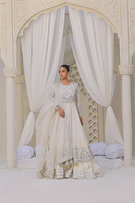 SELENE – IVORY WITH SILVER