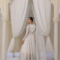 SELENE – IVORY WITH SILVER