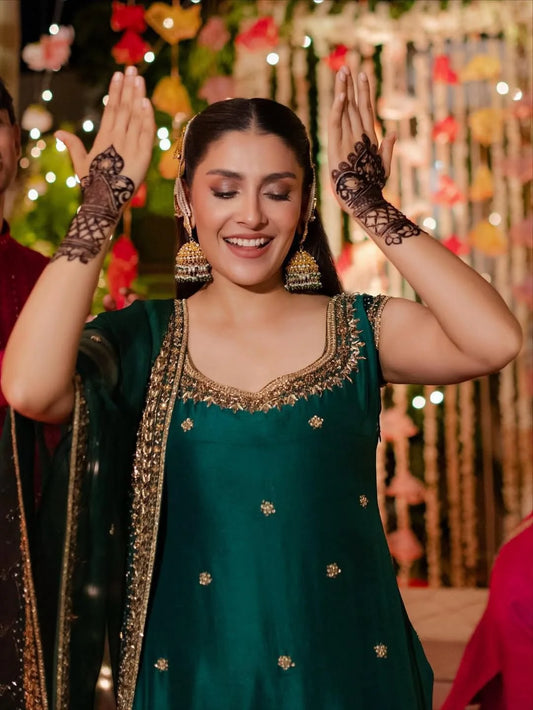 Ayeza Khan - Emerald Custom