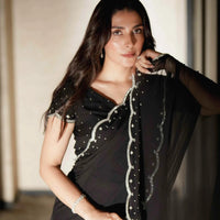 Ayeza Khan - Black Swan