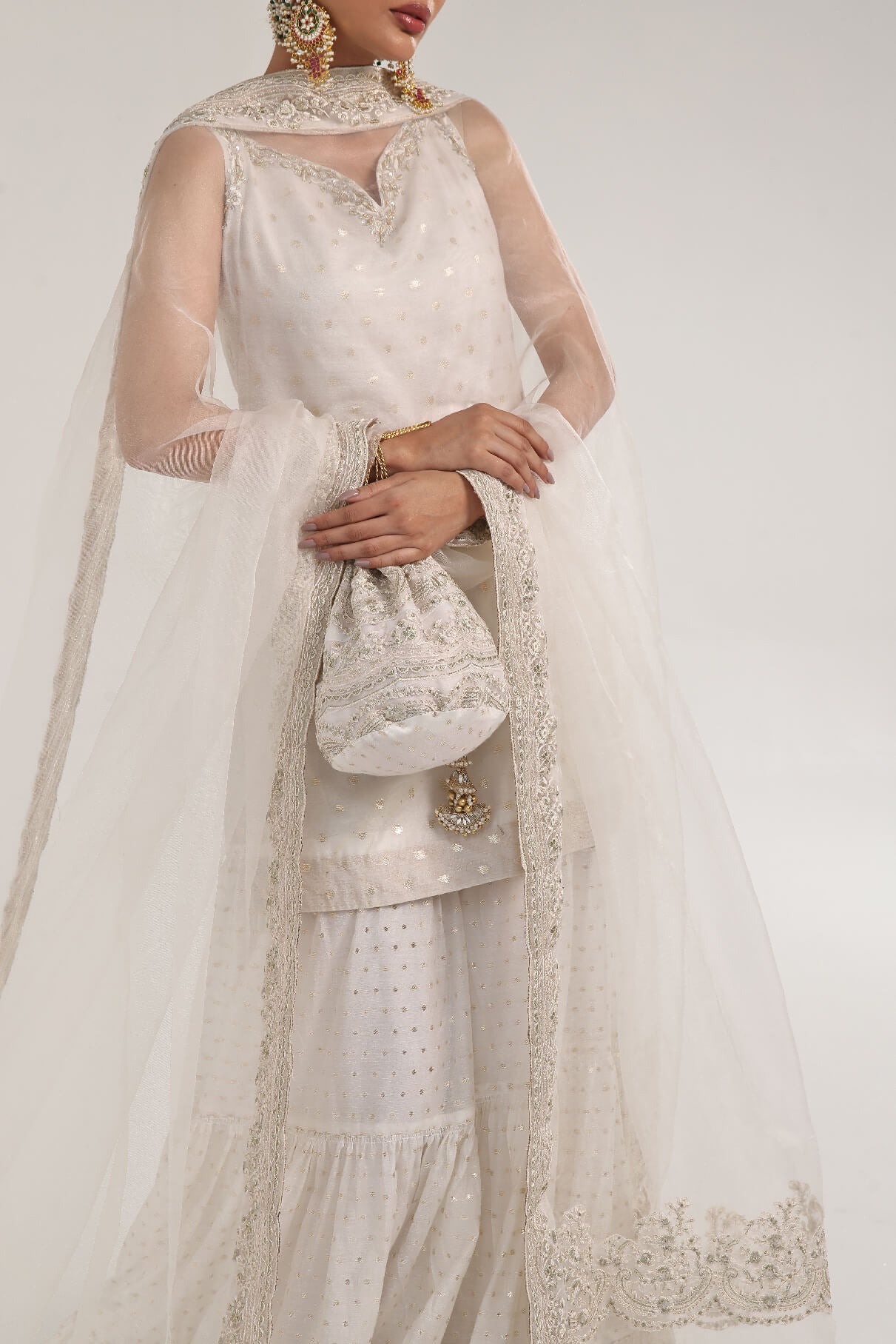 Swan – Off-white Gharara
