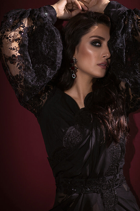 Black Saree