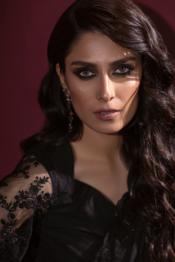 Black Saree